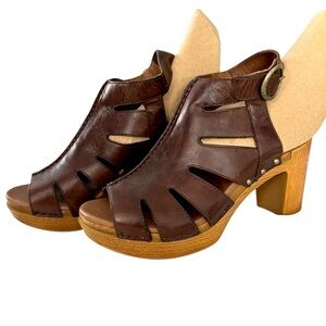 Dansko Demetria Slingback Brown Leather Platform Sandals Comfort Worn Twice Sz38